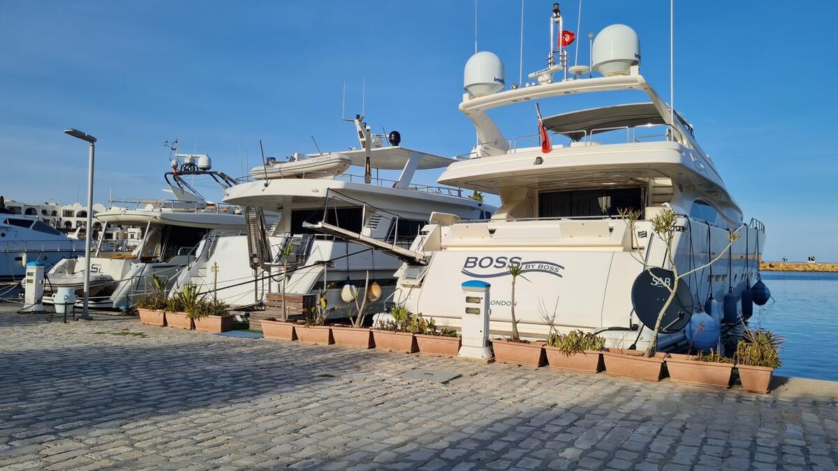 Yachts amarrés à la marina de Sousse, Tunisie